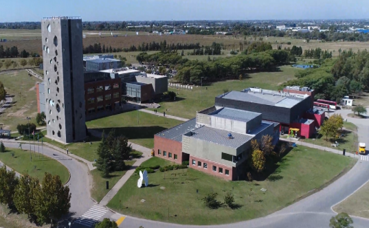 Universidad Siglo 21
